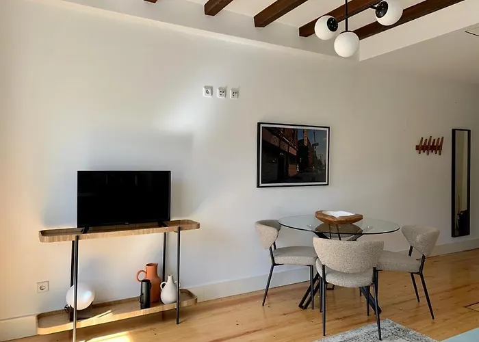 Апартаменты Chic&cozy - Sao Bento Da Vitoria Порту